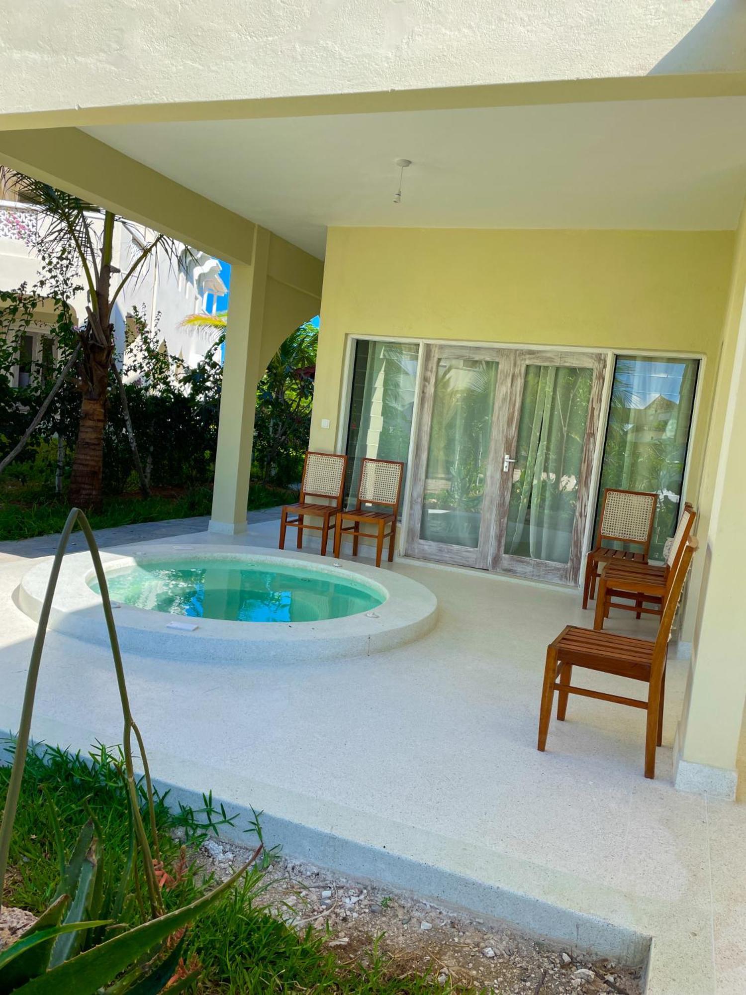 White Villa - Paparemo Beach Watamu Eksteriør bilde
